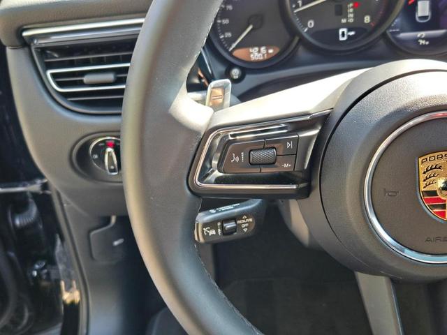 Photo of 2025 Black Porsche Macan