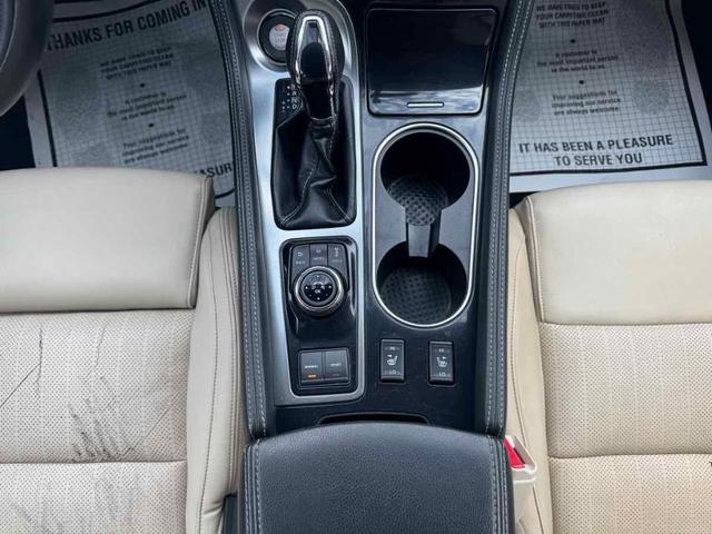 Photo of 2017 Coulis Red Nissan Maxima