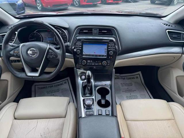 Photo of 2017 Coulis Red Nissan Maxima