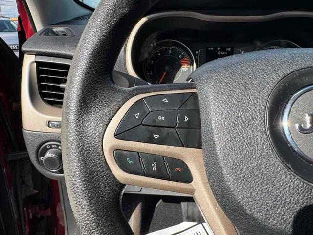 Photo of 2017 Deep Cherry Red Crystal Pearlcoat Jeep Cherokee