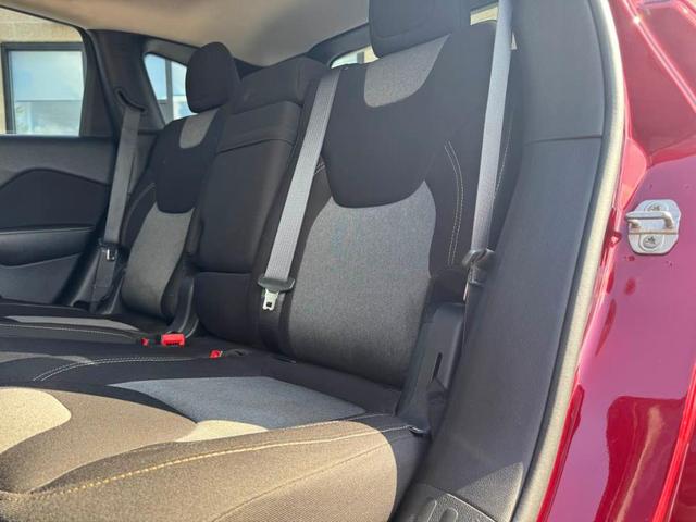 Photo of 2017 Deep Cherry Red Crystal Pearlcoat Jeep Cherokee
