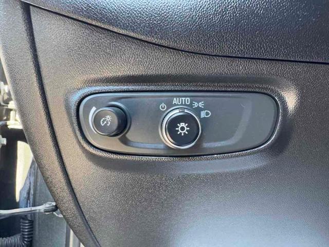 Photo of 2020 Nightfall Gray Metallic Chevrolet Equinox