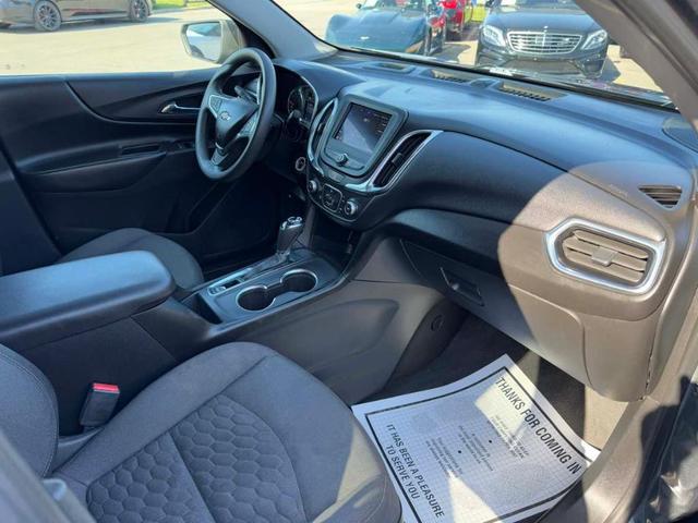Photo of 2020 Nightfall Gray Metallic Chevrolet Equinox