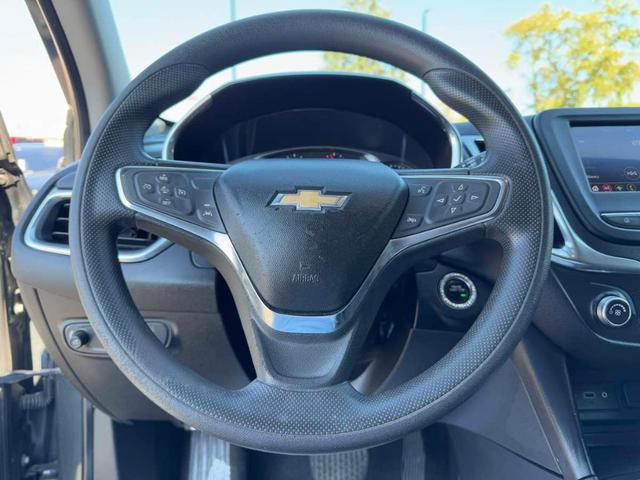 Photo of 2020 Nightfall Gray Metallic Chevrolet Equinox