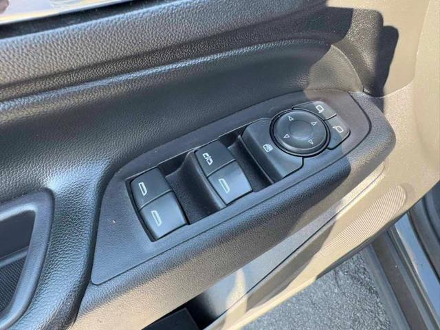 Photo of 2020 Nightfall Gray Metallic Chevrolet Equinox