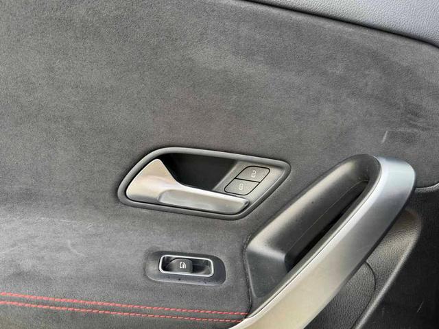 Photo of 2019 Mojave Silver Metallic Mercedes-Benz A-Class