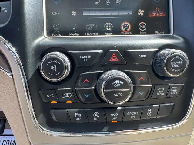 Photo of 2017 Luxury Brown Pearlcoat Jeep Grand Cherokee