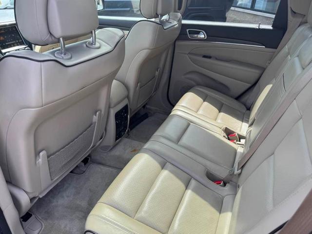 Photo of 2017 Luxury Brown Pearlcoat Jeep Grand Cherokee