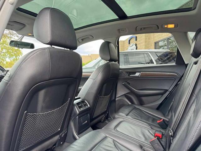 Photo of 2017 Brilliant Black Audi Q5