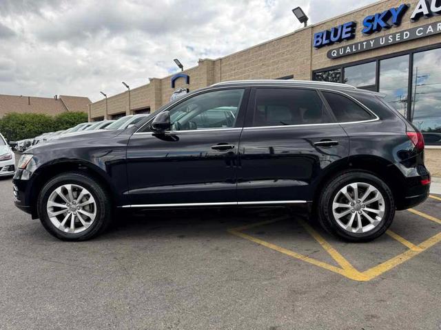 Photo of 2017 Brilliant Black Audi Q5