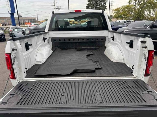 Photo of 2015 Oxford White Ford F-150