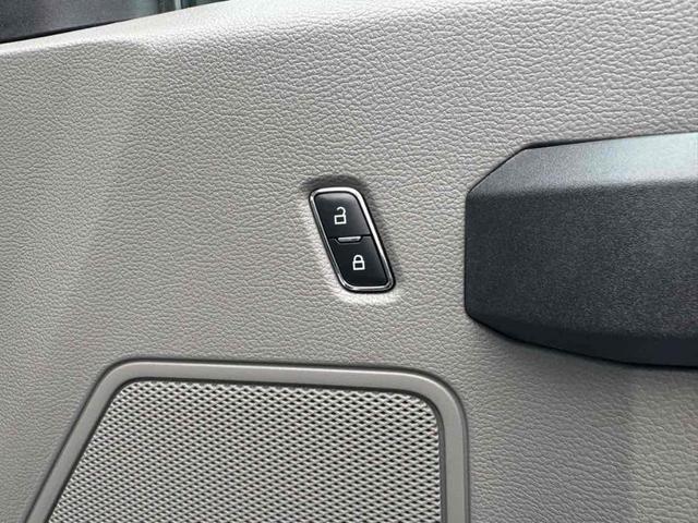 Photo of 2015 Oxford White Ford F-150