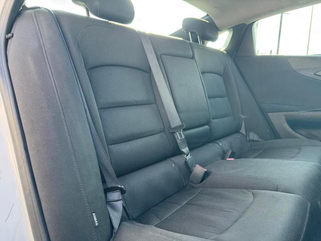 Photo of 2020 Summit White Chevrolet Malibu