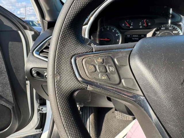 Photo of 2020 Summit White Chevrolet Malibu