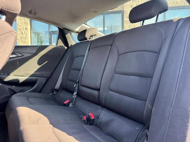 Photo of 2020 Summit White Chevrolet Malibu