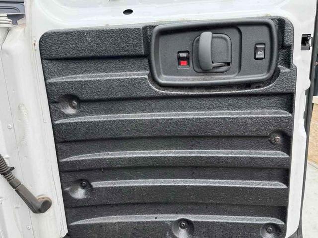 Photo of 2012 Summit White Chevrolet Express 2500
