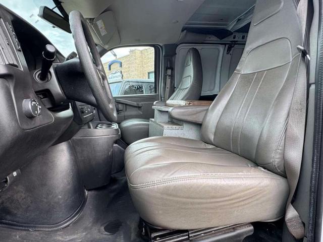 Photo of 2012 Summit White Chevrolet Express 2500