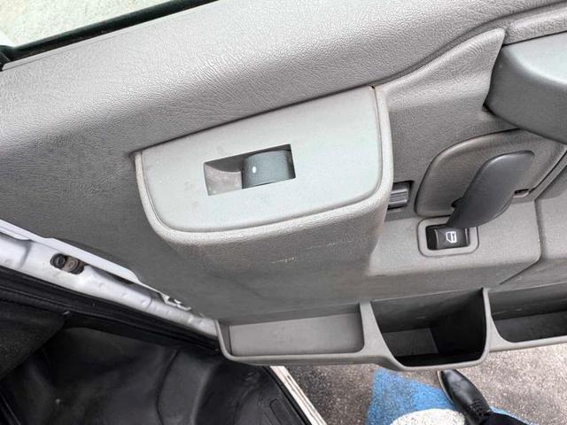 Photo of 2012 Summit White Chevrolet Express 2500