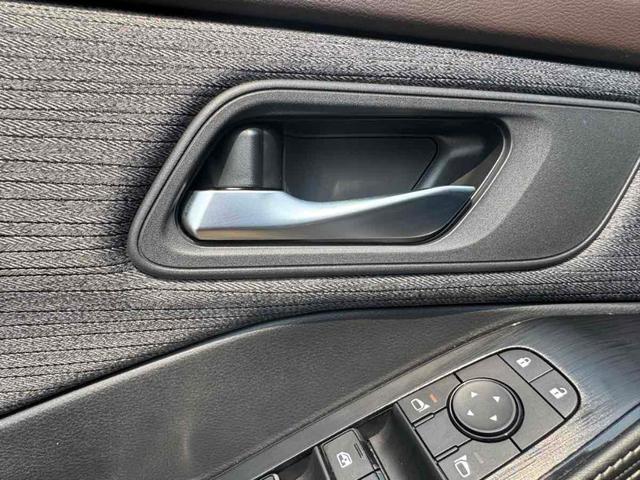 Photo of 2021 Gun Metallic Nissan Rogue