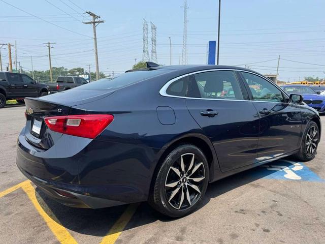Photo of 2017 Blue Velvet Metallic Chevrolet Malibu