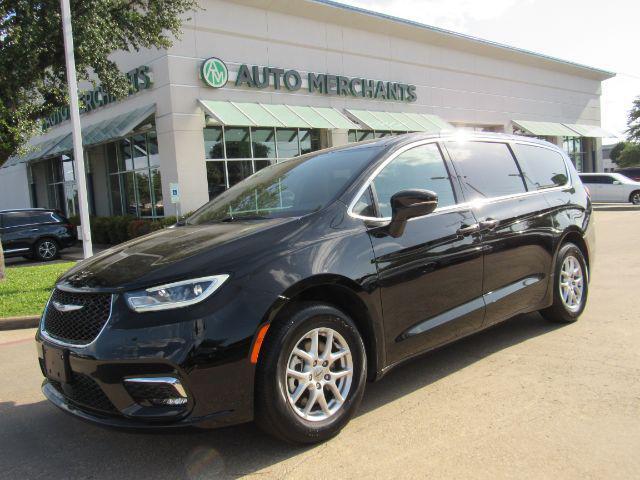 2025 Chrysler Pacifica