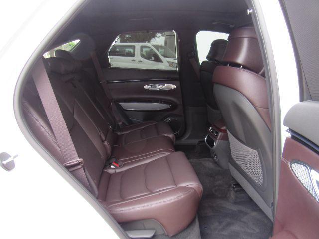 Photo of 2023 Matterhorn White Genesis GV70