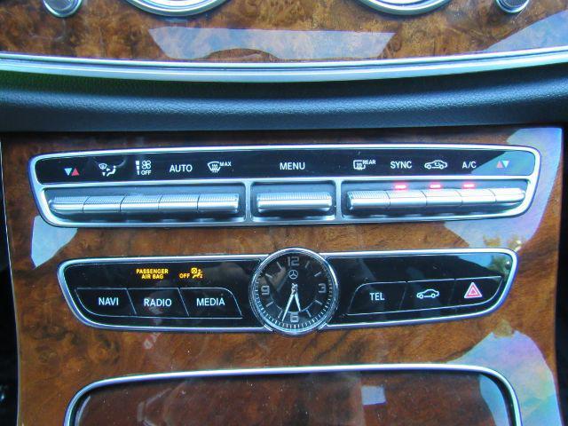 Photo of 2019 Black Mercedes-Benz E-Class