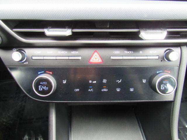 Photo of 2025 Serenity White Hyundai SONATA