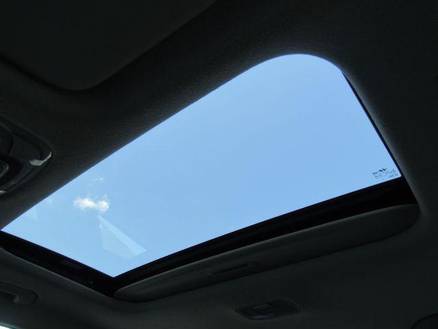 Photo of 2024 Ecotronic Gray Hyundai ELANTRA