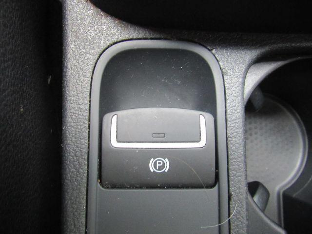 Photo of 2017 Deep Black Pearl Volkswagen Tiguan