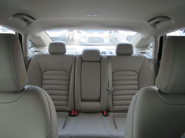 Photo of 2019 Agate Black Ford Fusion