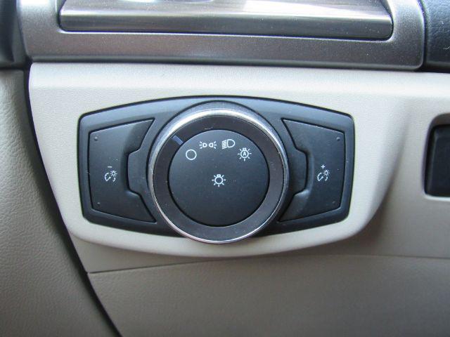 Photo of 2019 Agate Black Ford Fusion
