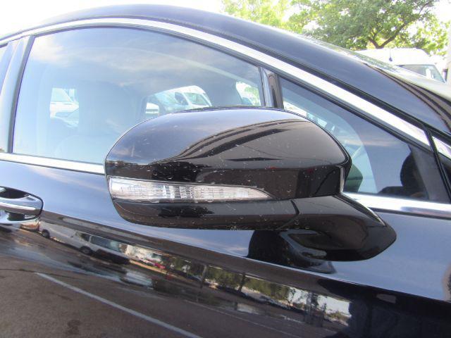 Photo of 2019 Agate Black Ford Fusion