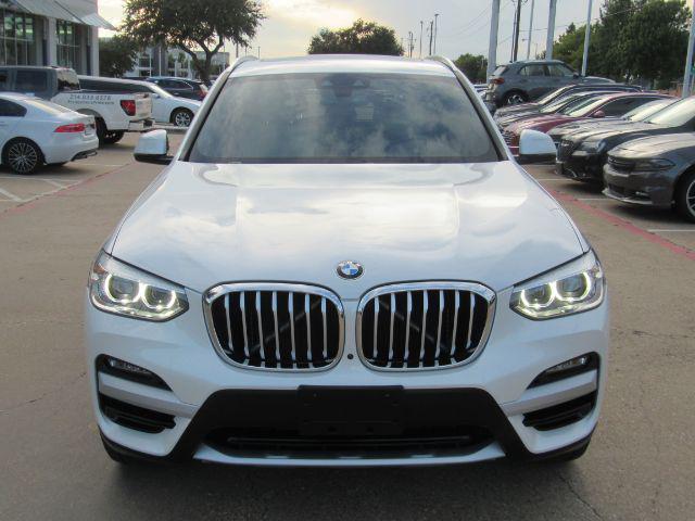 Photo of 2021 Mineral White Metallic BMW X3
