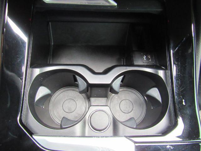 Photo of 2021 Mineral White Metallic BMW X3