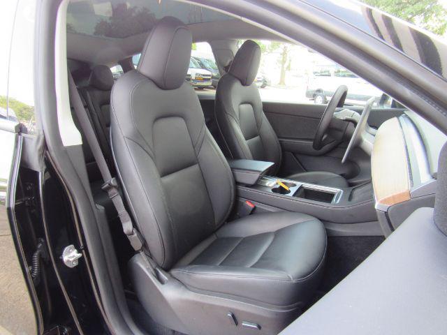 Photo of 2022 Solid Black Tesla Model Y
