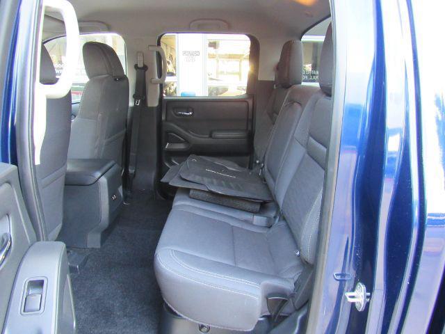 Photo of 2022 Deep Blue Pearl Nissan Frontier