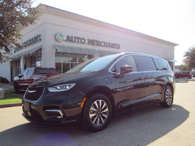 2023 Chrysler Pacifica Hybrid