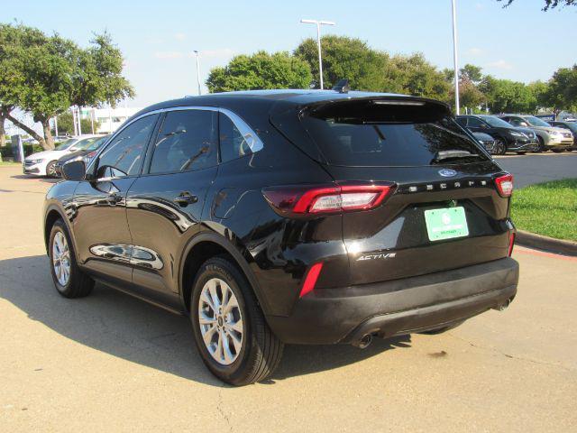 Photo of 2024 Agate Black Metallic Ford Escape