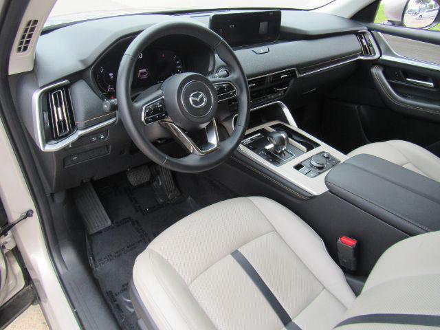 Photo of 2024 Platinum Quartz Mazda CX-90 PHEV