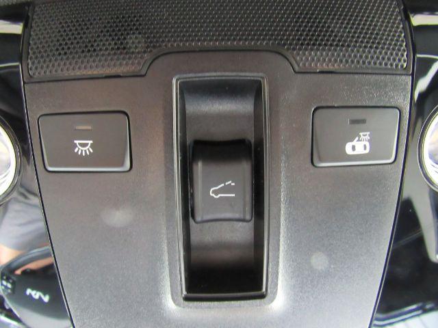 Photo of 2023 Runway Red Kia EV6