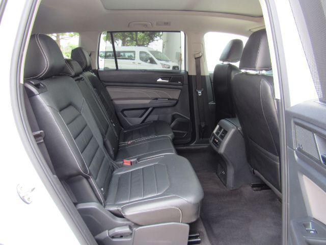Photo of 2022 Oryx White Pearl Volkswagen Atlas