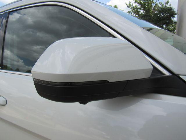 Photo of 2022 Oryx White Pearl Volkswagen Atlas