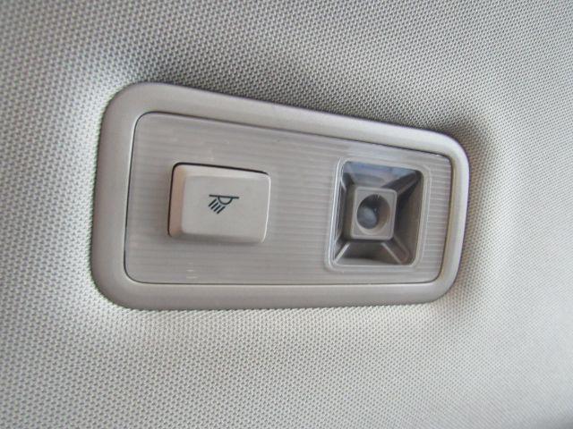 Photo of 2022 Oryx White Pearl Volkswagen Atlas