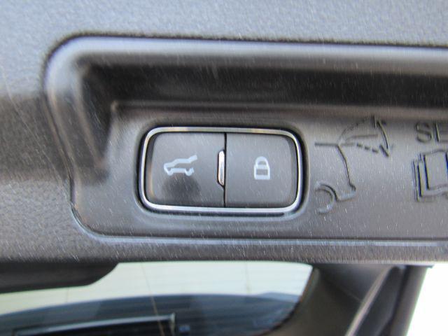 Photo of 2021 Carbonized Gray Metallic Ford Explorer