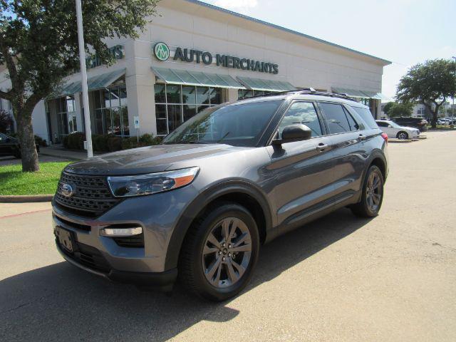 Photo of 2021 Carbonized Gray Metallic Ford Explorer