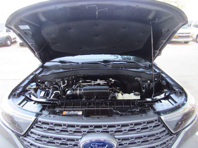 Photo of 2021 Carbonized Gray Metallic Ford Explorer