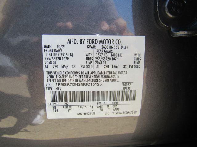 Photo of 2021 Carbonized Gray Metallic Ford Explorer