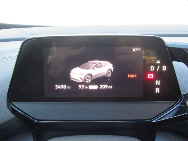 Photo of 2024 Opal White Pearl Volkswagen ID.4