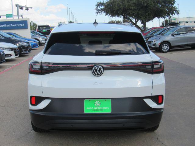 Photo of 2024 Opal White Pearl Volkswagen ID.4